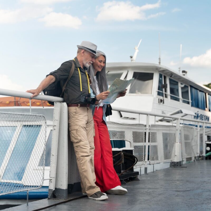 Boston-Car-Service-to-Woods-Hole-Ferry-–-Travel-in-Comfort