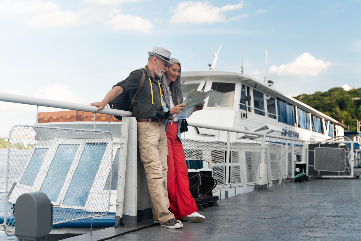 Boston Car Service to Woods Hole Ferry – Travel in Comfort